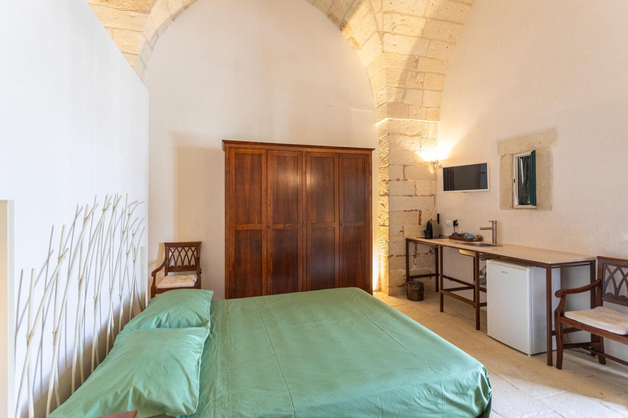 מלנדוניו Masseria Torre Sant'Andrea מראה חיצוני תמונה