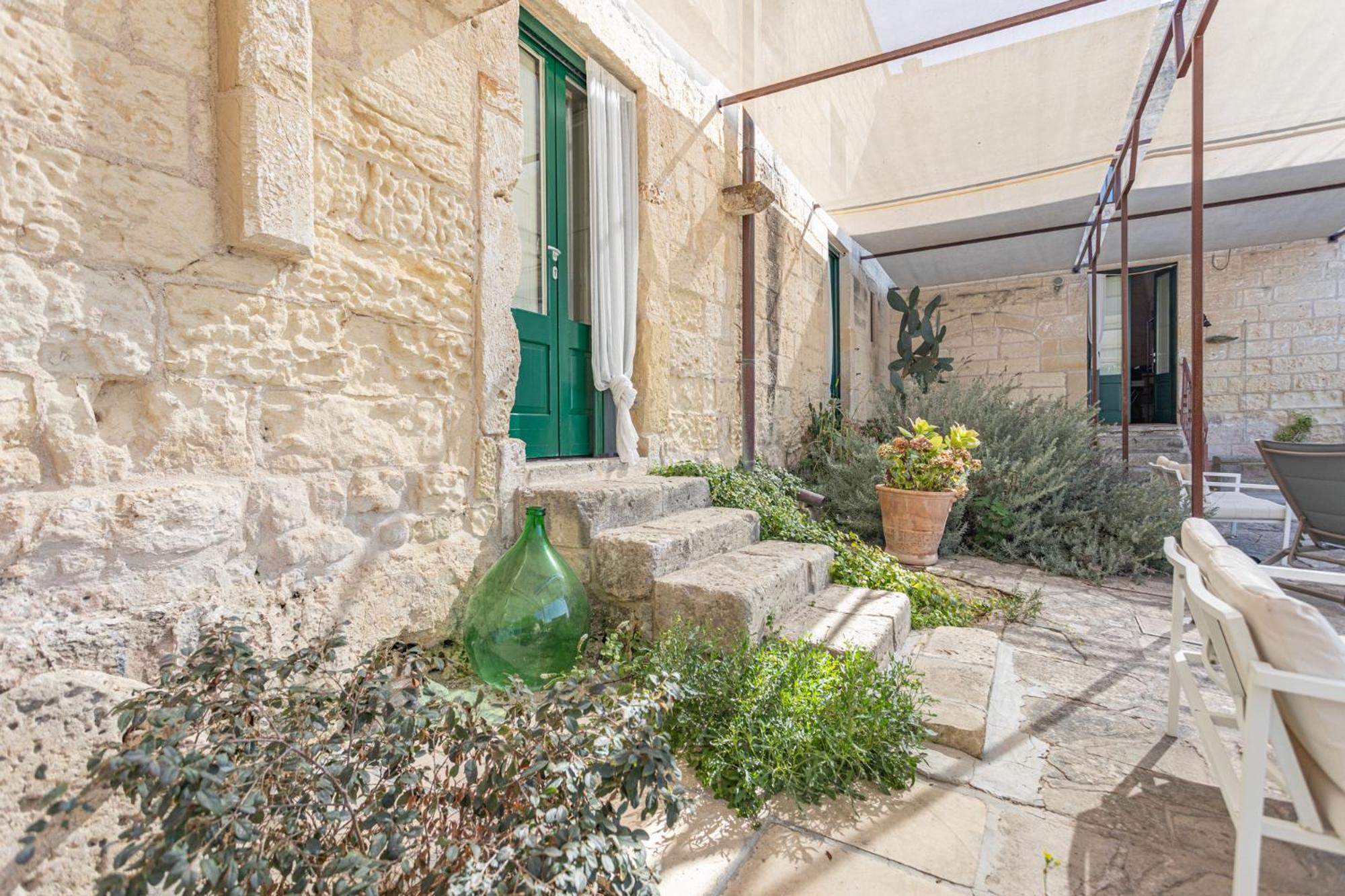 מלנדוניו Masseria Torre Sant'Andrea מראה חיצוני תמונה