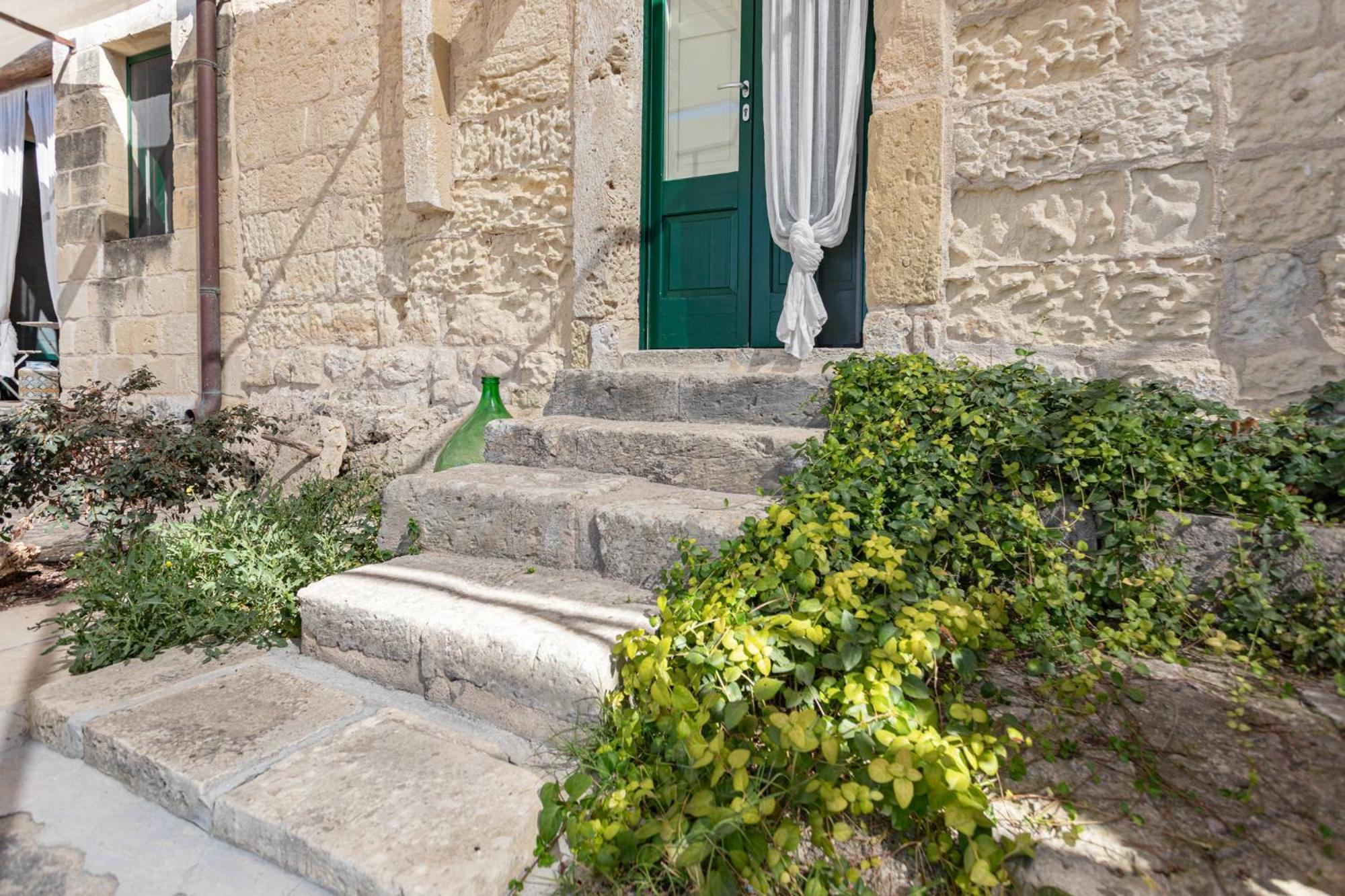 מלנדוניו Masseria Torre Sant'Andrea מראה חיצוני תמונה