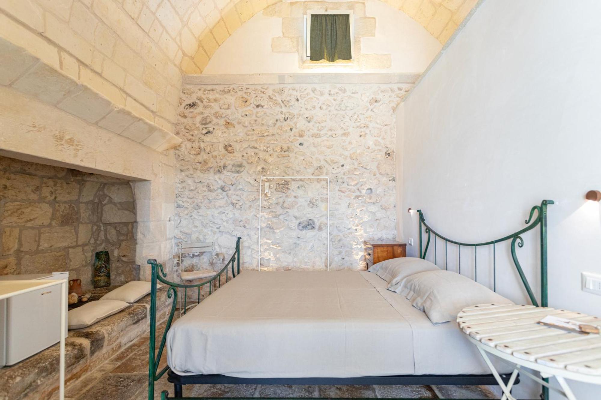 מלנדוניו Masseria Torre Sant'Andrea מראה חיצוני תמונה